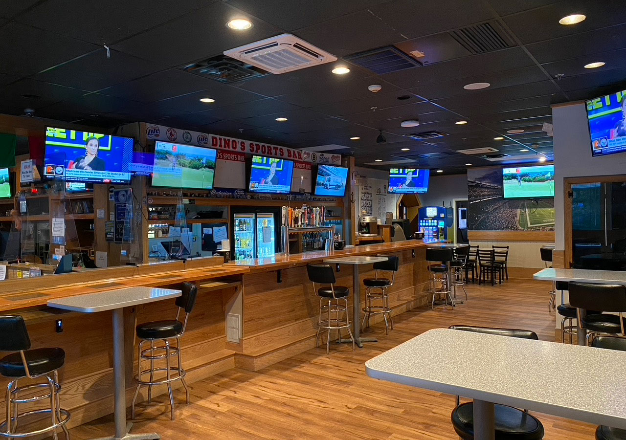 Bar & Sports Lounge